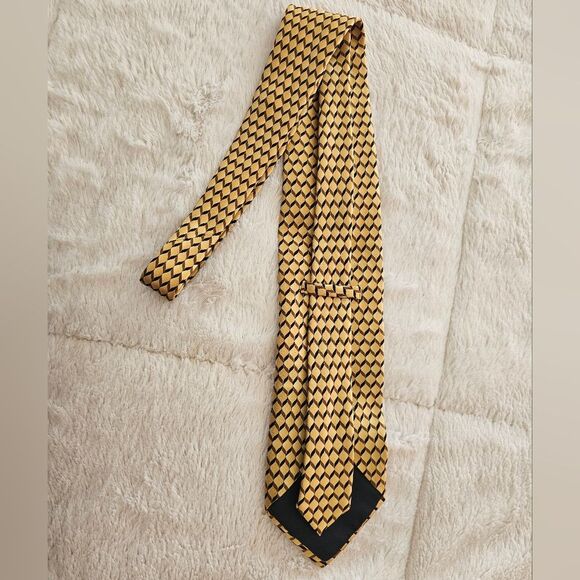 Silk Necktie Gold, Brown & Black. Excellent Condition! - Picture 2 of 4